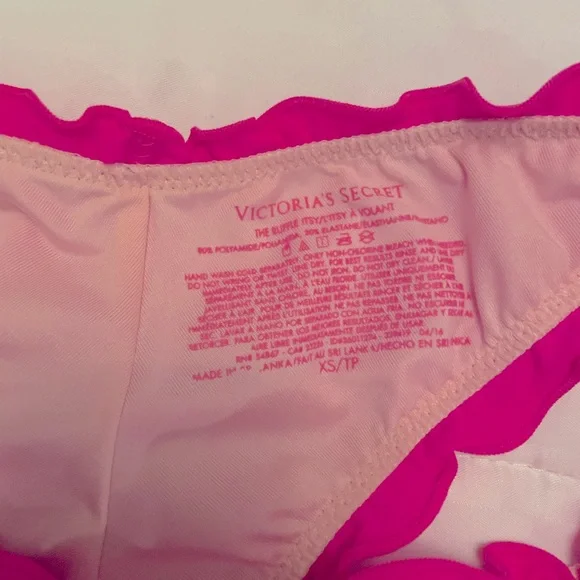 Victoria’s Secret Brazillian Bikini Bottoms 3 Pc Bundle🌸 - Picture 6 of 6